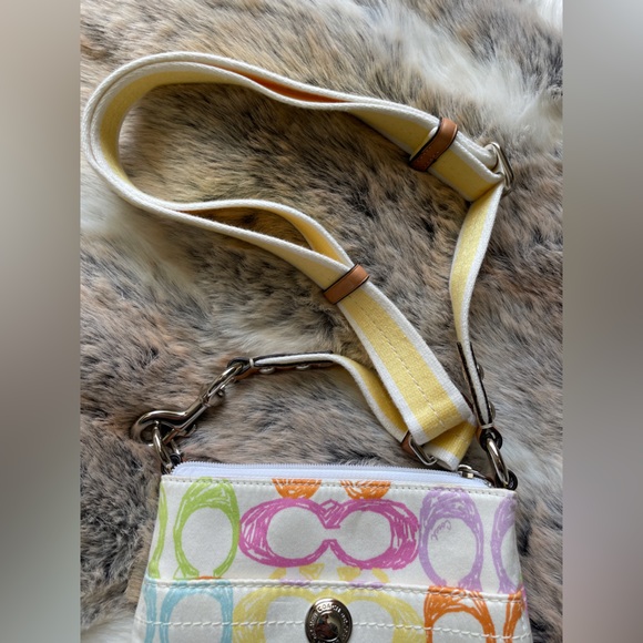 Coach Crossbody Scribble Bag Logo C - Picture 2 of 5